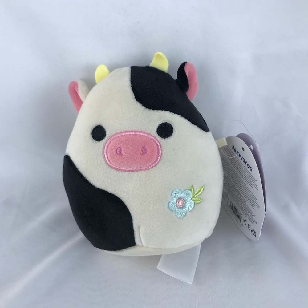 Connor the Cow Embroidered Flower Spring Squishmallow 4.5” NWT